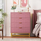 Commode à 4 tiroirs rose/blanc avec poignées dorées, façade gravée – Assemblage par 1 personne