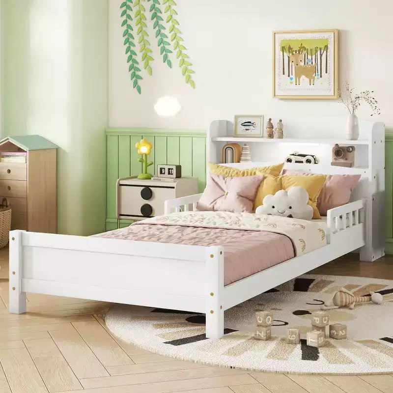 Lit jumeau blanc avec tête de lit bibliothèque, lumière LED et barrières de sécurité – Pour 1 enfant