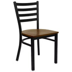 Chaise de restaurant en métal à dossier échelle Emma et Oliver, lot de 2