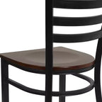 Chaise de restaurant en métal à dossier échelle Emma et Oliver, lot de 2