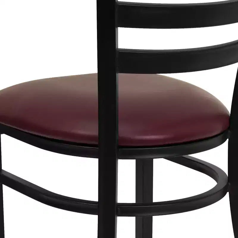 Chaise de restaurant en métal à dossier échelle Emma et Oliver, lot de 2
